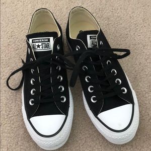 Size 6 Platform Black Converse
